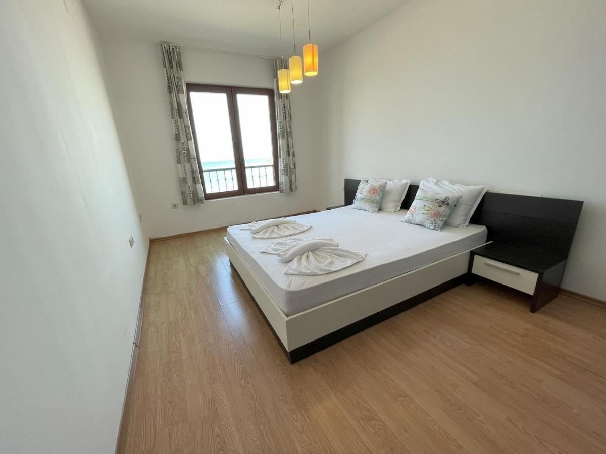 Menada Rocamar Apartments Zarewo Exterior foto
