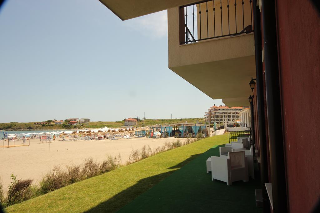 Menada Rocamar Apartments Zarewo Exterior foto